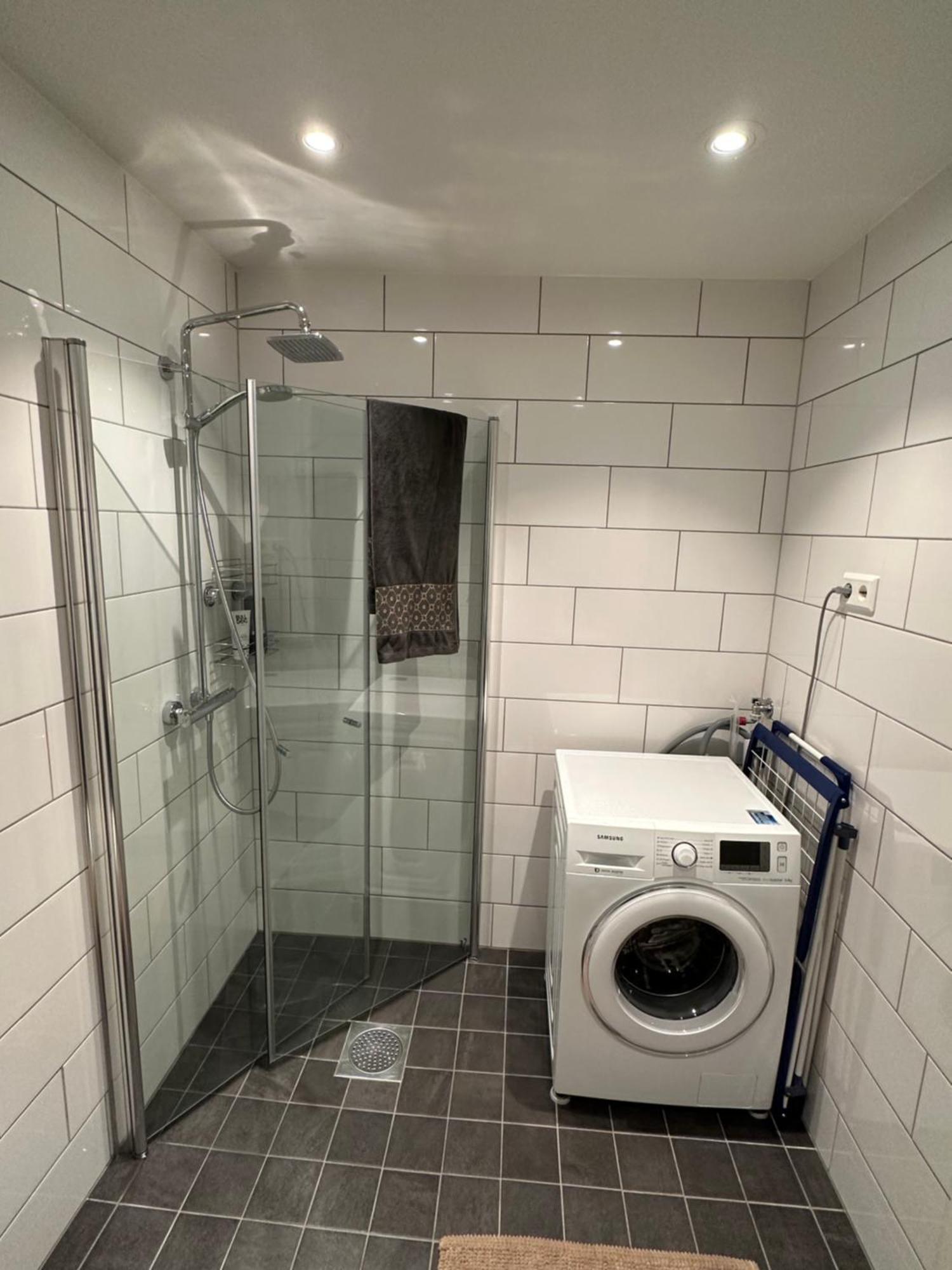 Urban And Quiet Apartment In City Centrum 特罗姆瑟 外观 照片